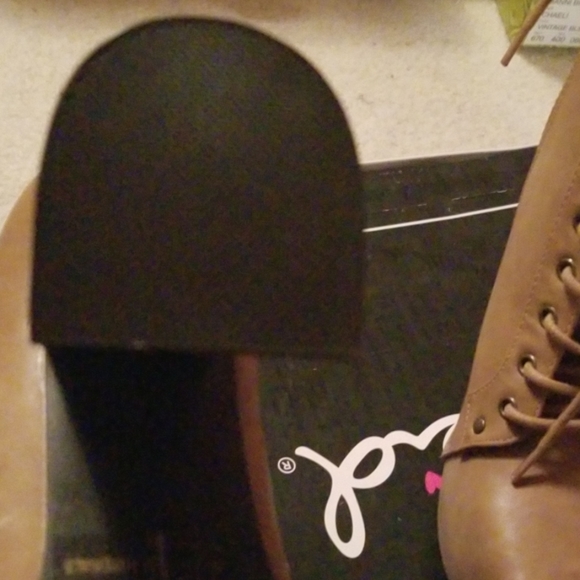 Booties - Picture 4 of 4